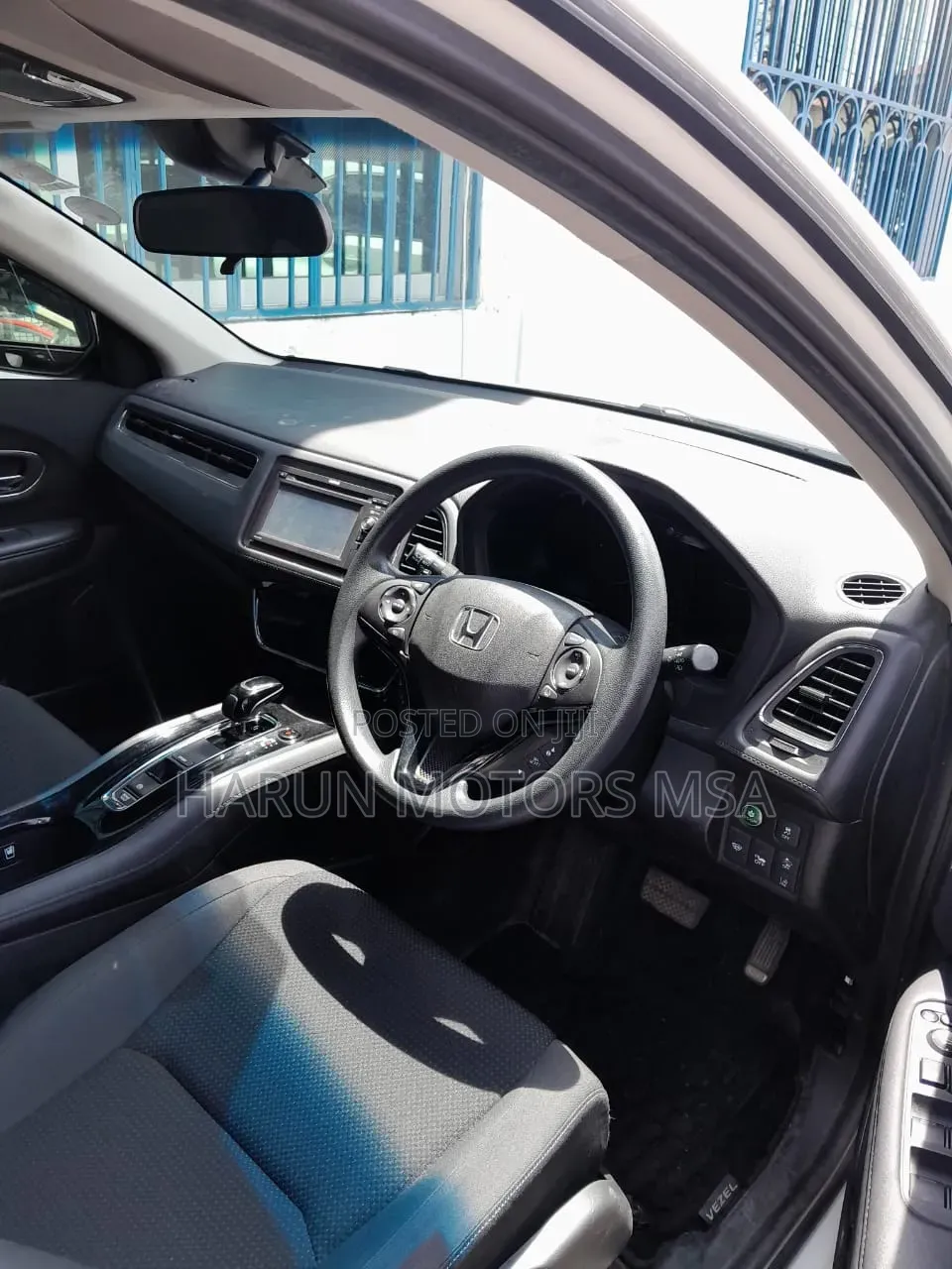 Honda Vezel 2019 White