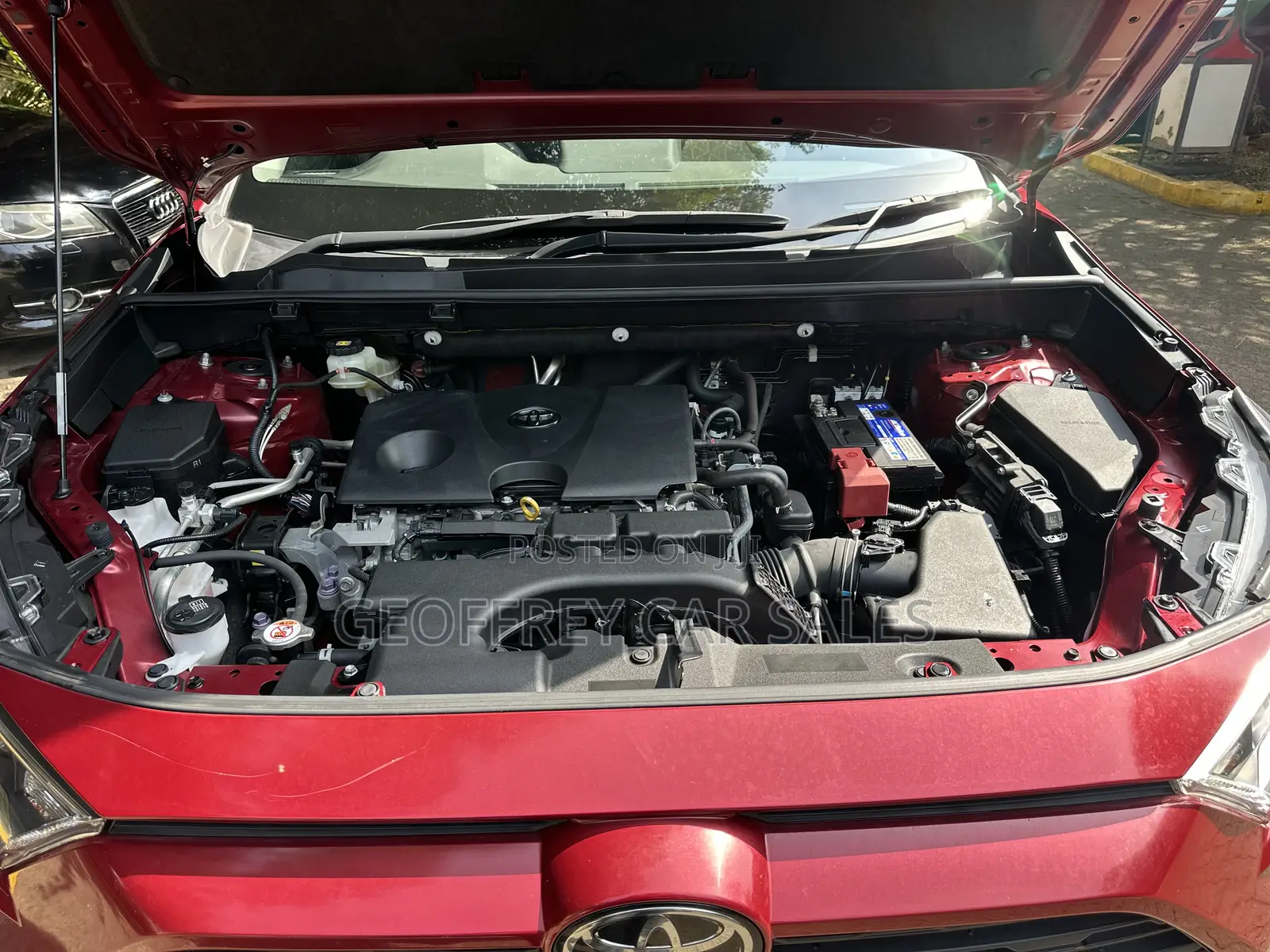 Toyota RAV4 Limited AWD 2019 Maroon