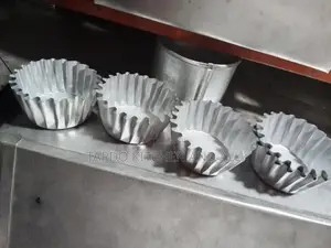 Queen Cake Baking Tin