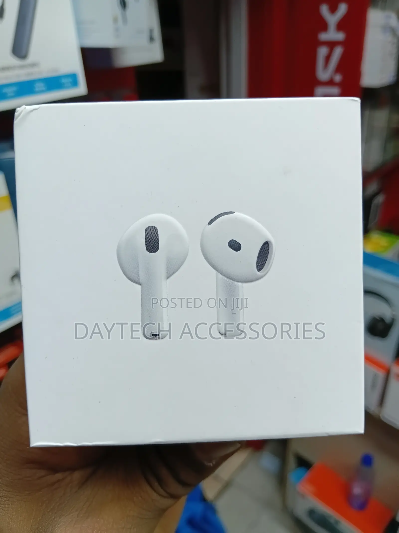 Apple AirPods 4 (Active Noise Cancellation)