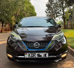 Nissan Note 2017 Brown