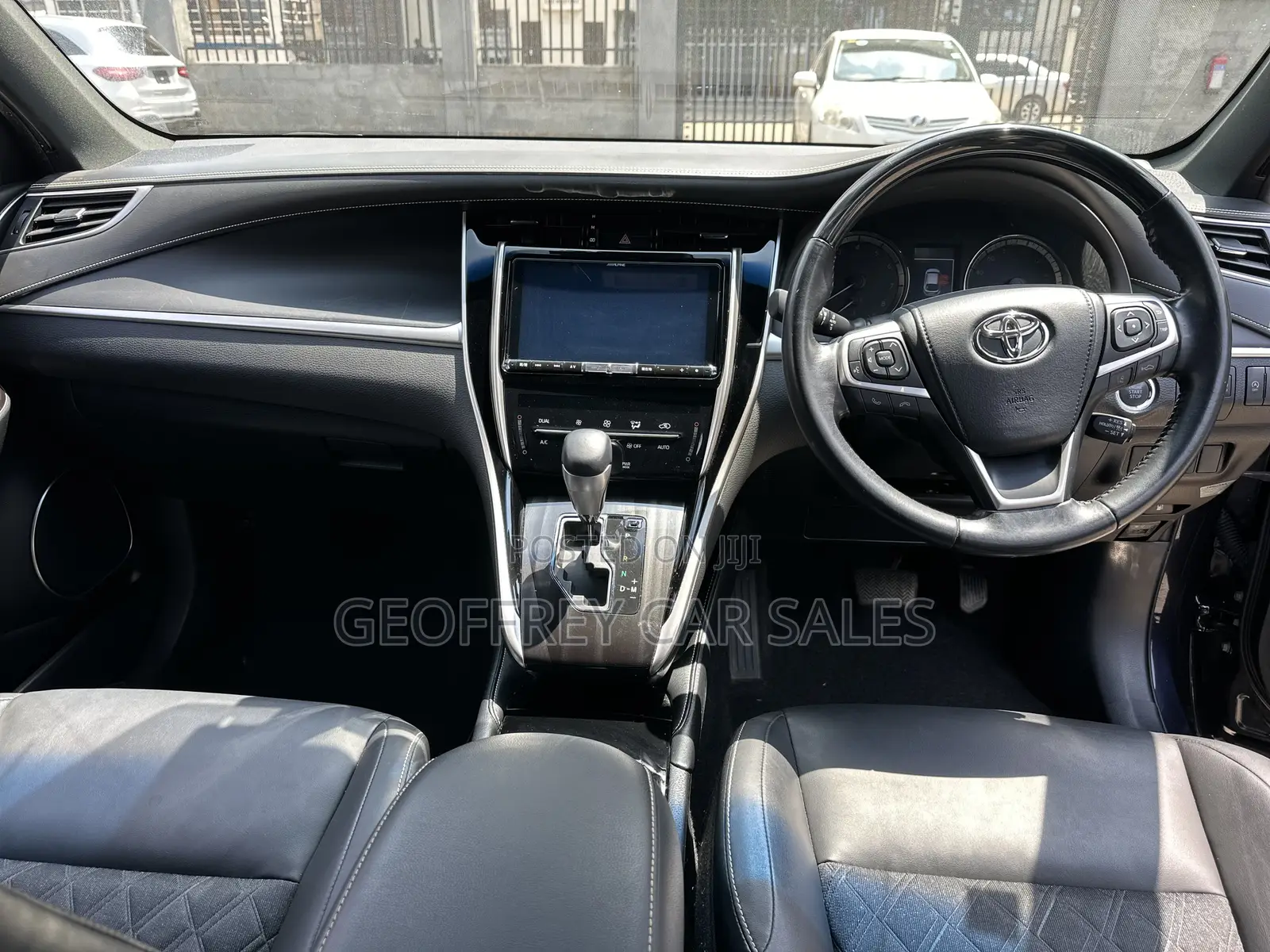Toyota Harrier 2019 Black