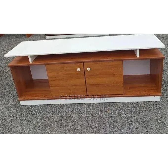 Modern 4FT TV Stand – Elegant Durable TV Cabinet