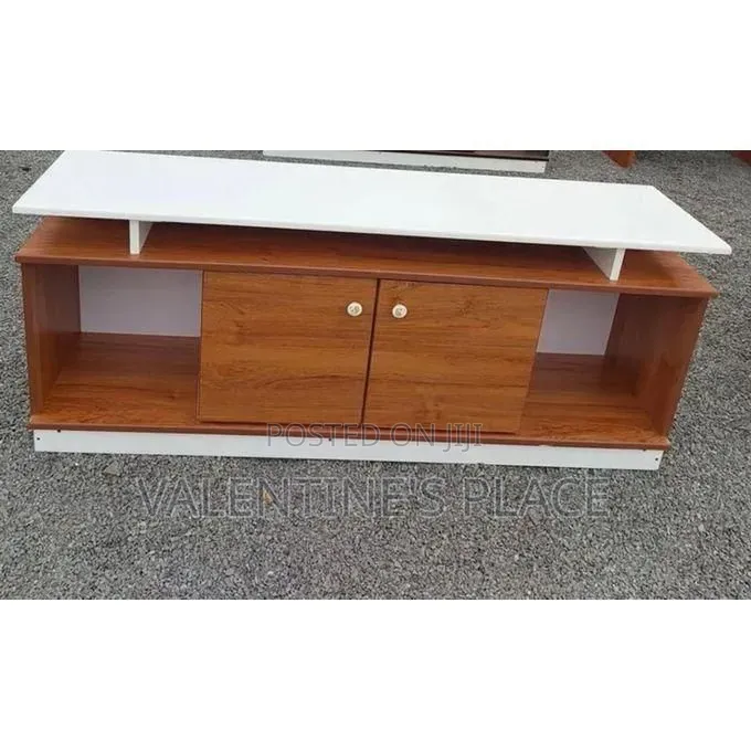 Modern 4FT TV Stand – Elegant Durable TV Cabinet