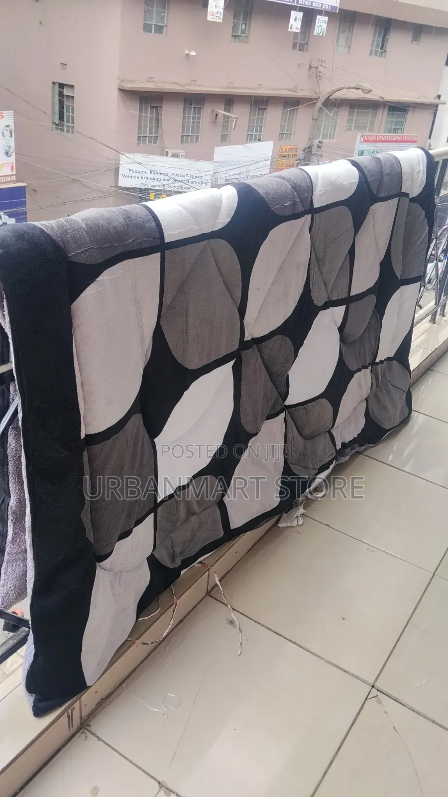 Quality Woolen Duvet Soft and Cozy-5 by 6, 6 by 6