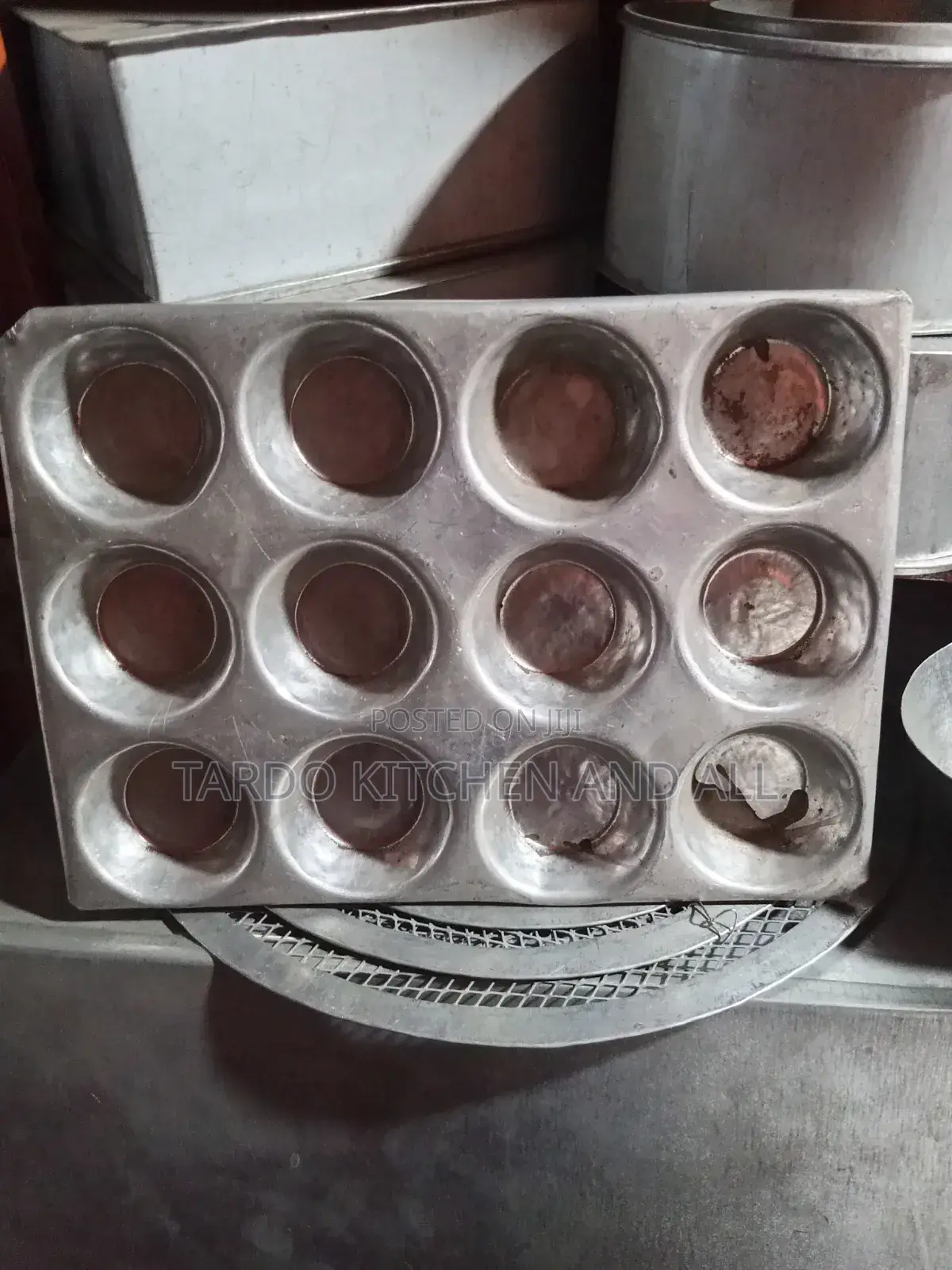 Backing Tray for Queen Cake