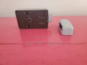 Night Latch for Metal Door (Self Push Lock)