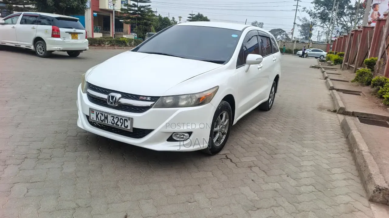 Honda Stream 2010 White