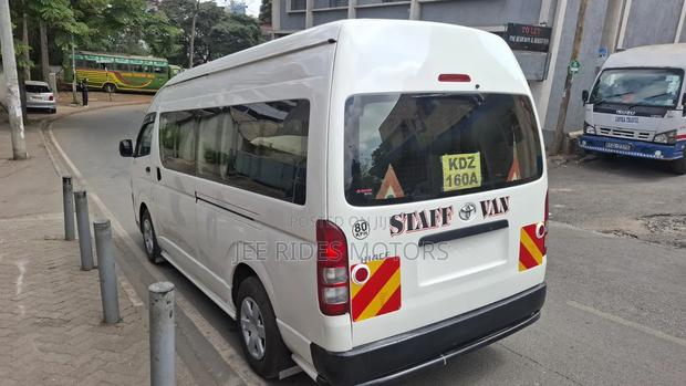 Toyota HiAce 2025 White - thumbnail 16