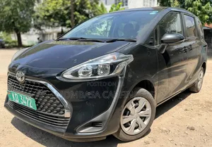 Toyota Sienta 2019 Black