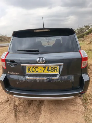 Toyota Vanguard 2008 White