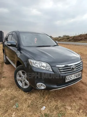 Toyota Vanguard 2008 White
