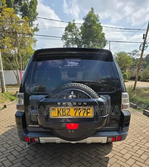 Mitsubishi Pajero 2008 Black