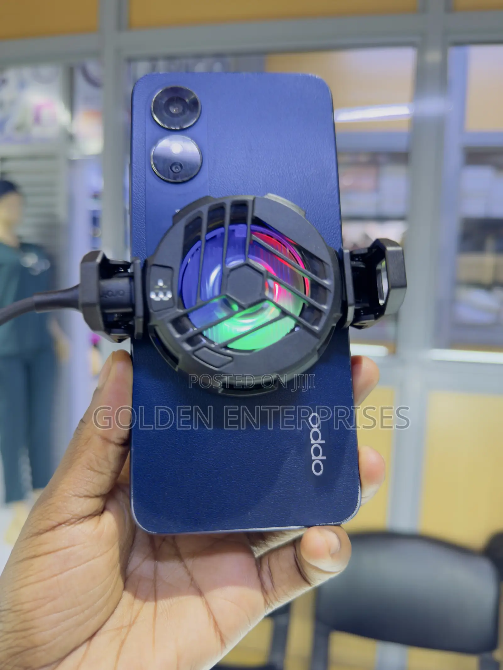 Universal Phone Cooling Fan – Silent Operation With RGB Lights