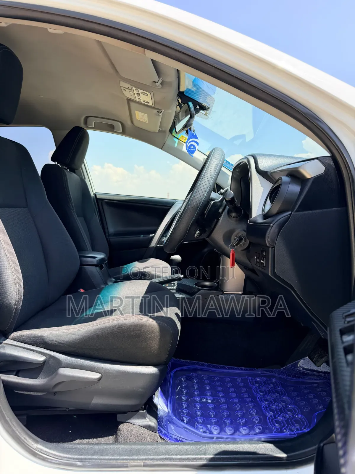 Toyota RAV4 2014 White