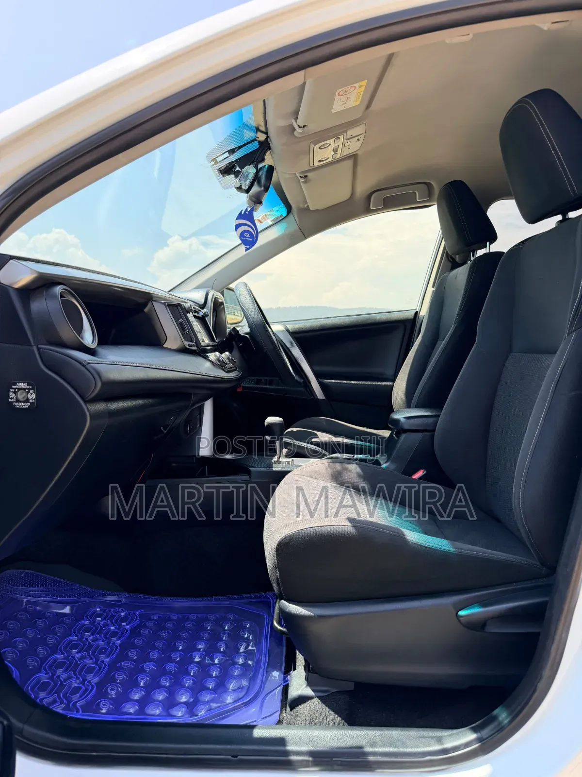 Toyota RAV4 2014 White
