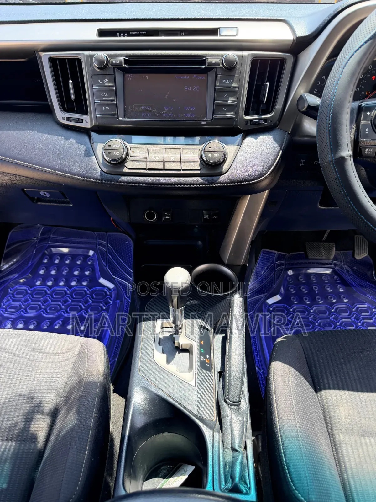 Toyota RAV4 2014 White