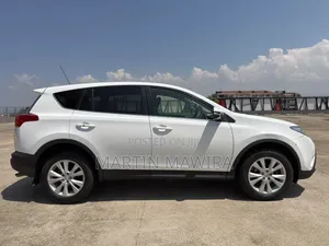 Toyota RAV4 2014 White