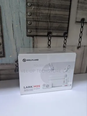 Hollyland LARK M2S Combo 2-Person Wireless Microphone System