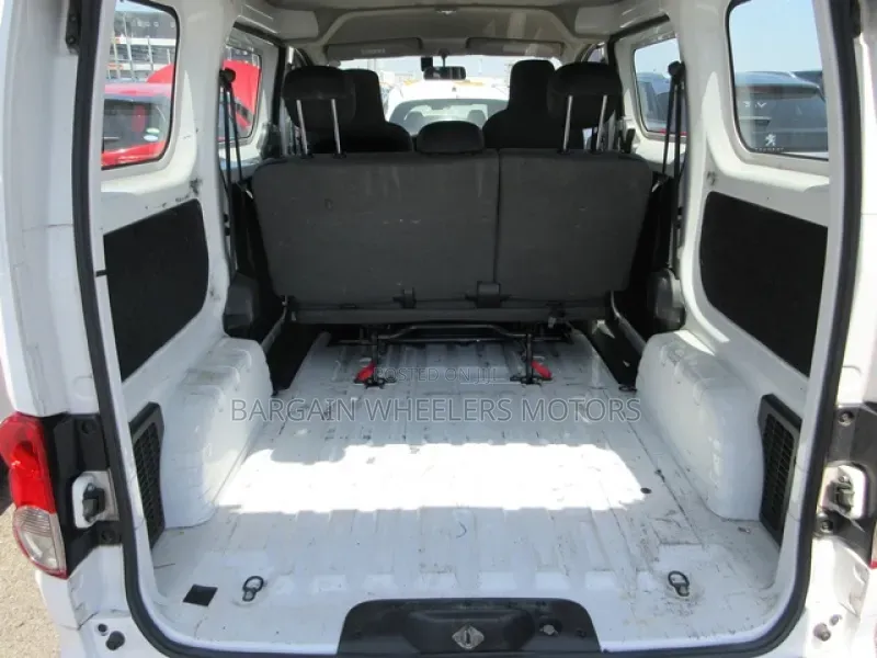 Nissan NP200 2019 White