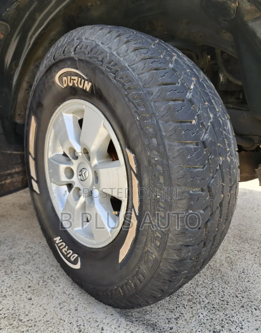 Toyota Hilux 2012 Black