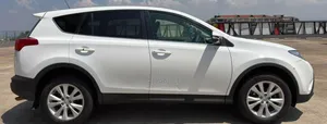 Toyota RAV4 2014 White