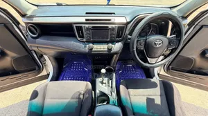 Toyota RAV4 2014 White