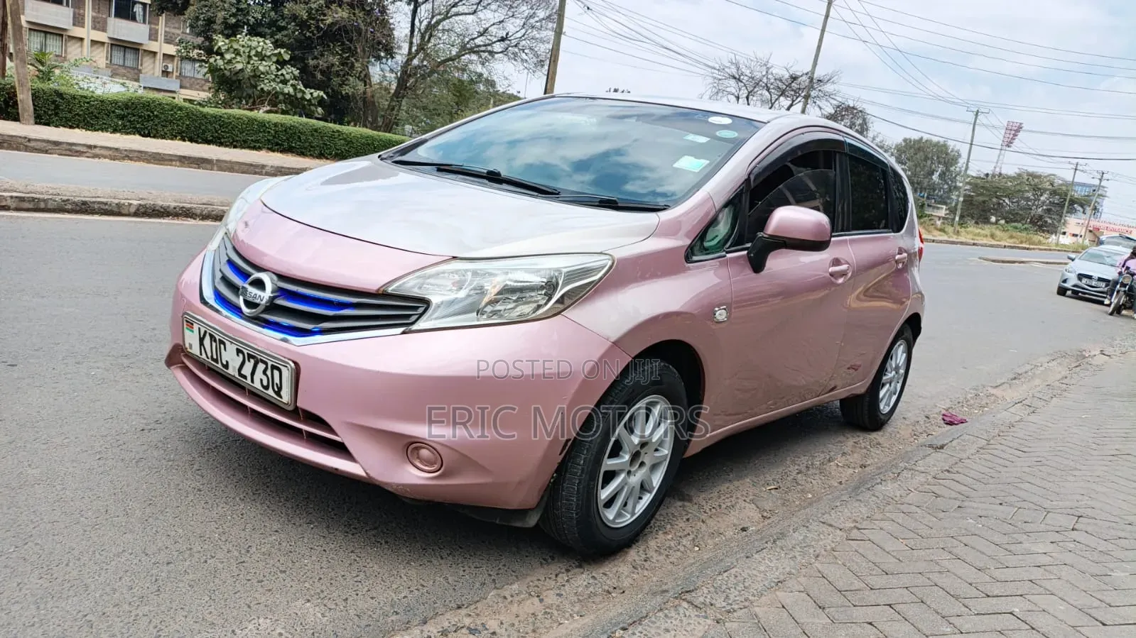 Nissan Note 2014 Pink
