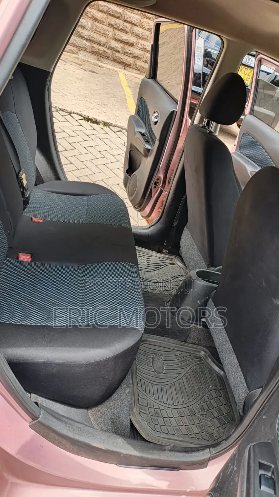 Nissan Note 2014 Pink
