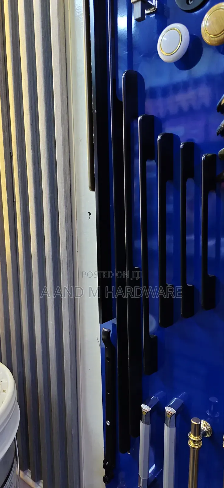 Kitchen Cabinets and Wardrobes Handles