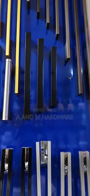 Kitchen Cabinets and Wardrobes Handles