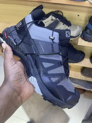 Salomon X Ultra 4 GTX Hiking Shoes