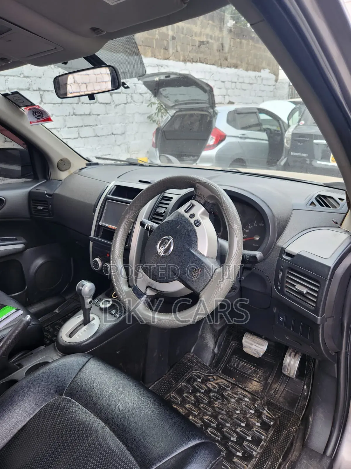 Nissan X-Trail 2012 Silver