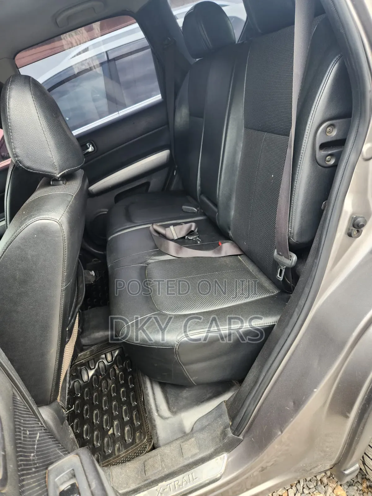 Nissan X-Trail 2012 Silver