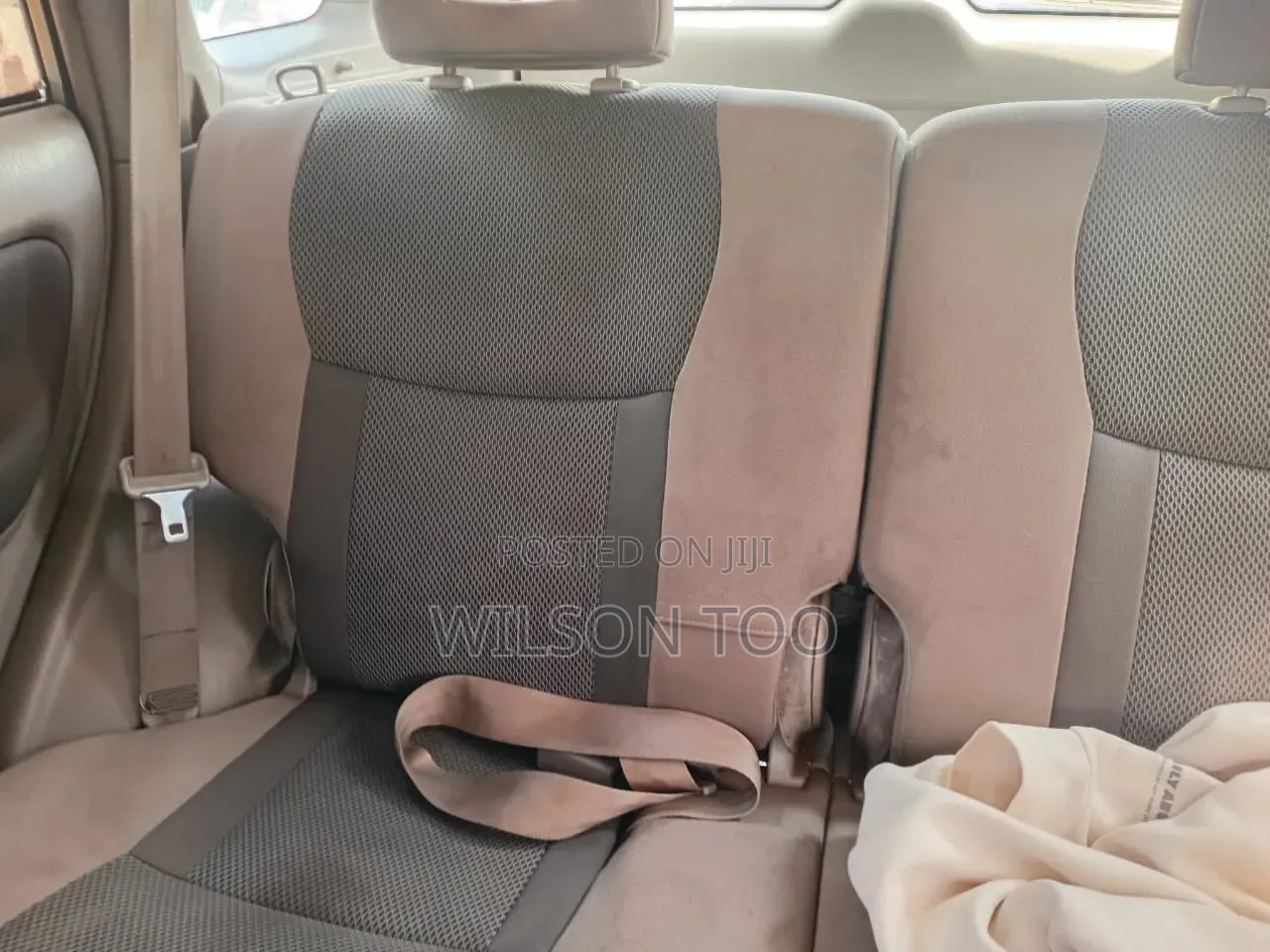 Toyota RAV4 2007 Gold