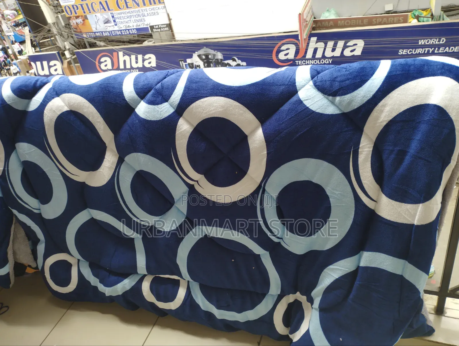 Woolen Blanket Duvet Soft Warm Bedding 5 by 6, 6 by 6