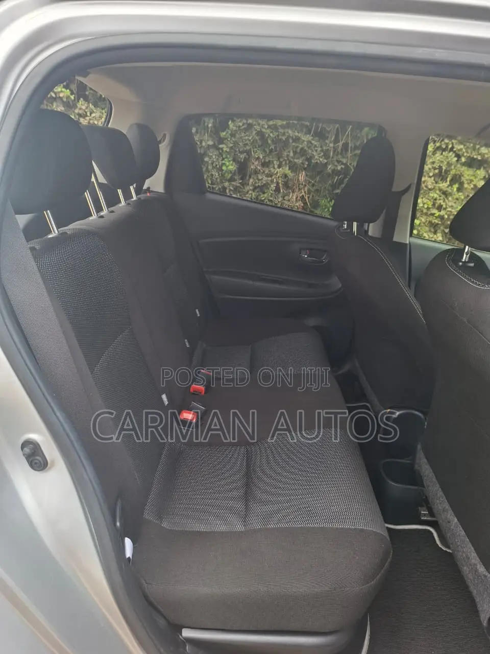 Toyota Vitz 1.5 FWD 5dr 2019 Silver