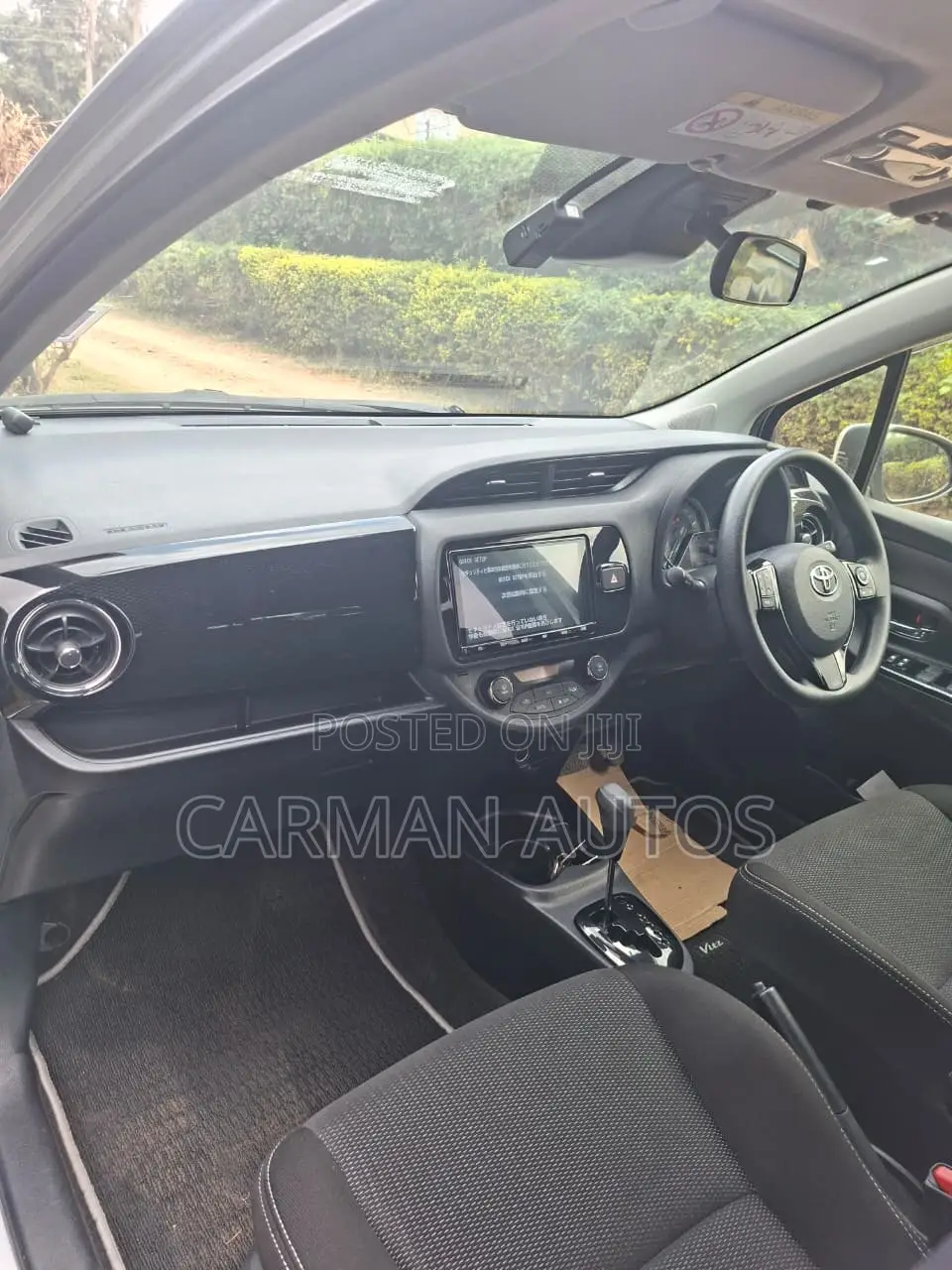 Toyota Vitz 1.5 FWD 5dr 2019 Silver