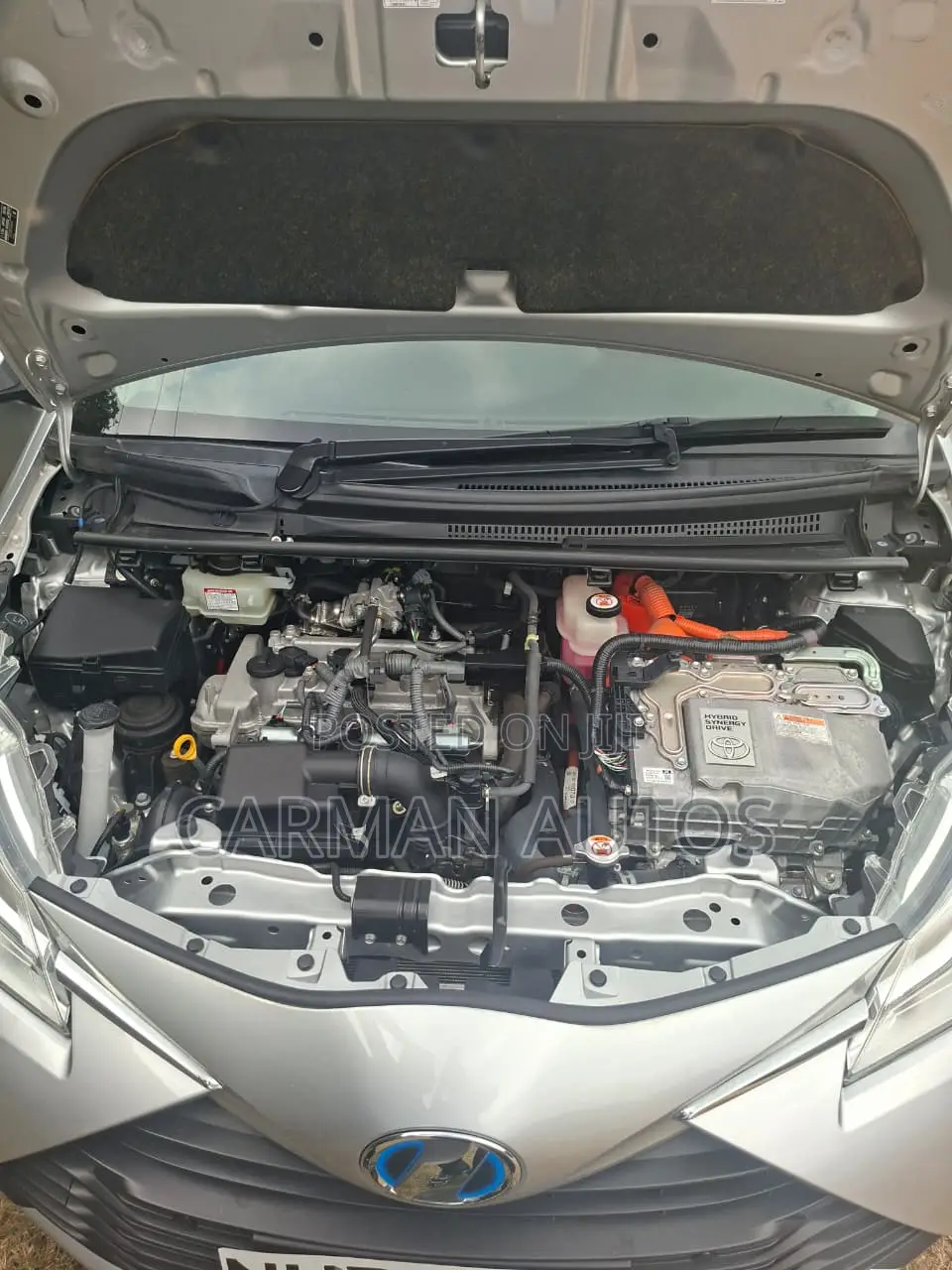 Toyota Vitz 1.5 FWD 5dr 2019 Silver