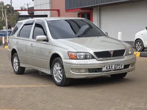 Toyota Vista 2000 Silver
