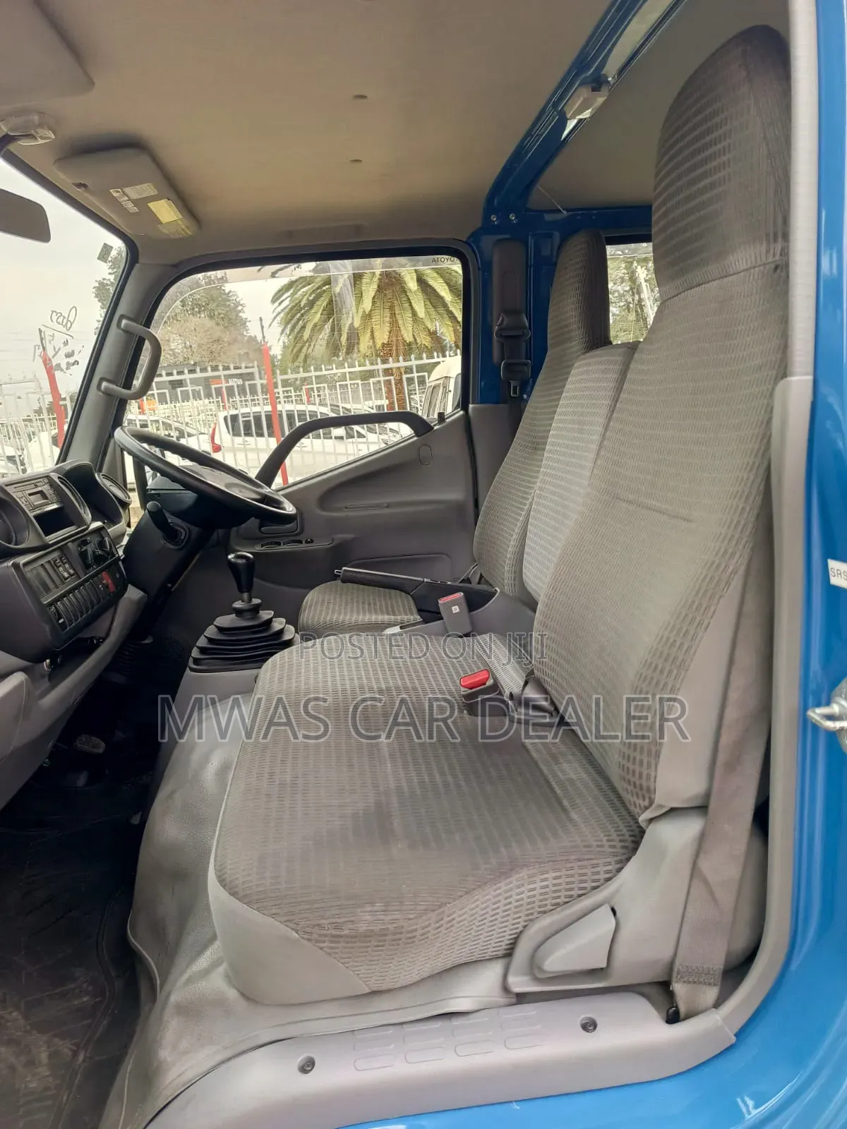 Selling Toyota Dyna Diesel Manual Double Cab