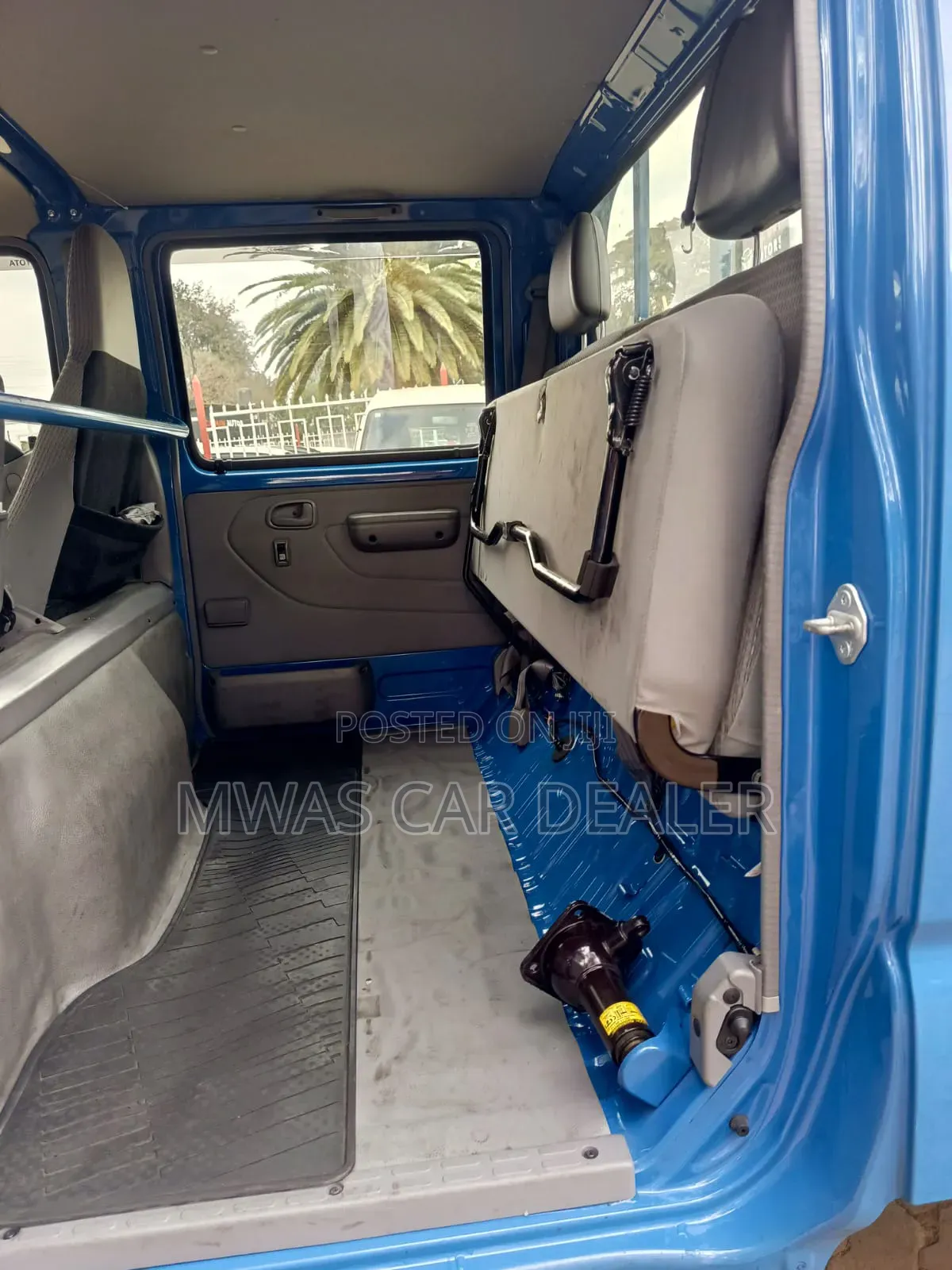 Selling Toyota Dyna Diesel Manual Double Cab