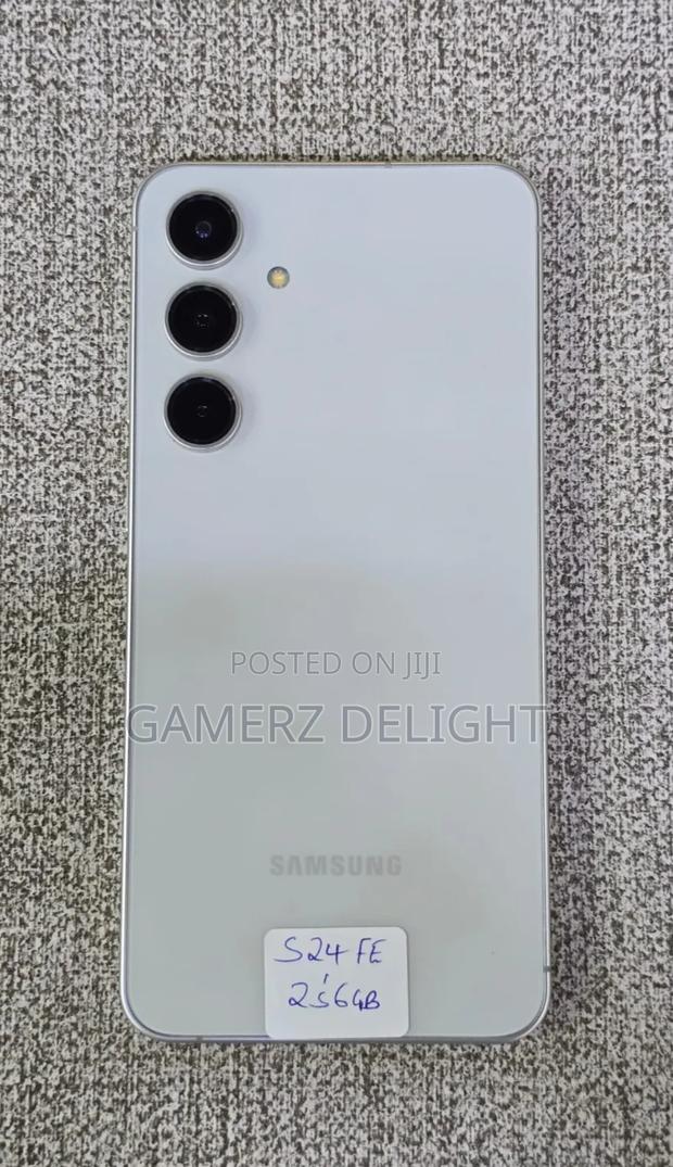 Samsung Galaxy S24 FE 256 GB - thumbnail 3