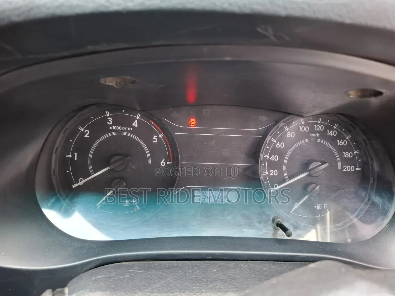 Toyota Hilux Revo Double Cab Deisel 2.4 AWD 2019 White