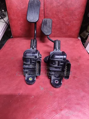 Accelater Pedal Toyota Hilux