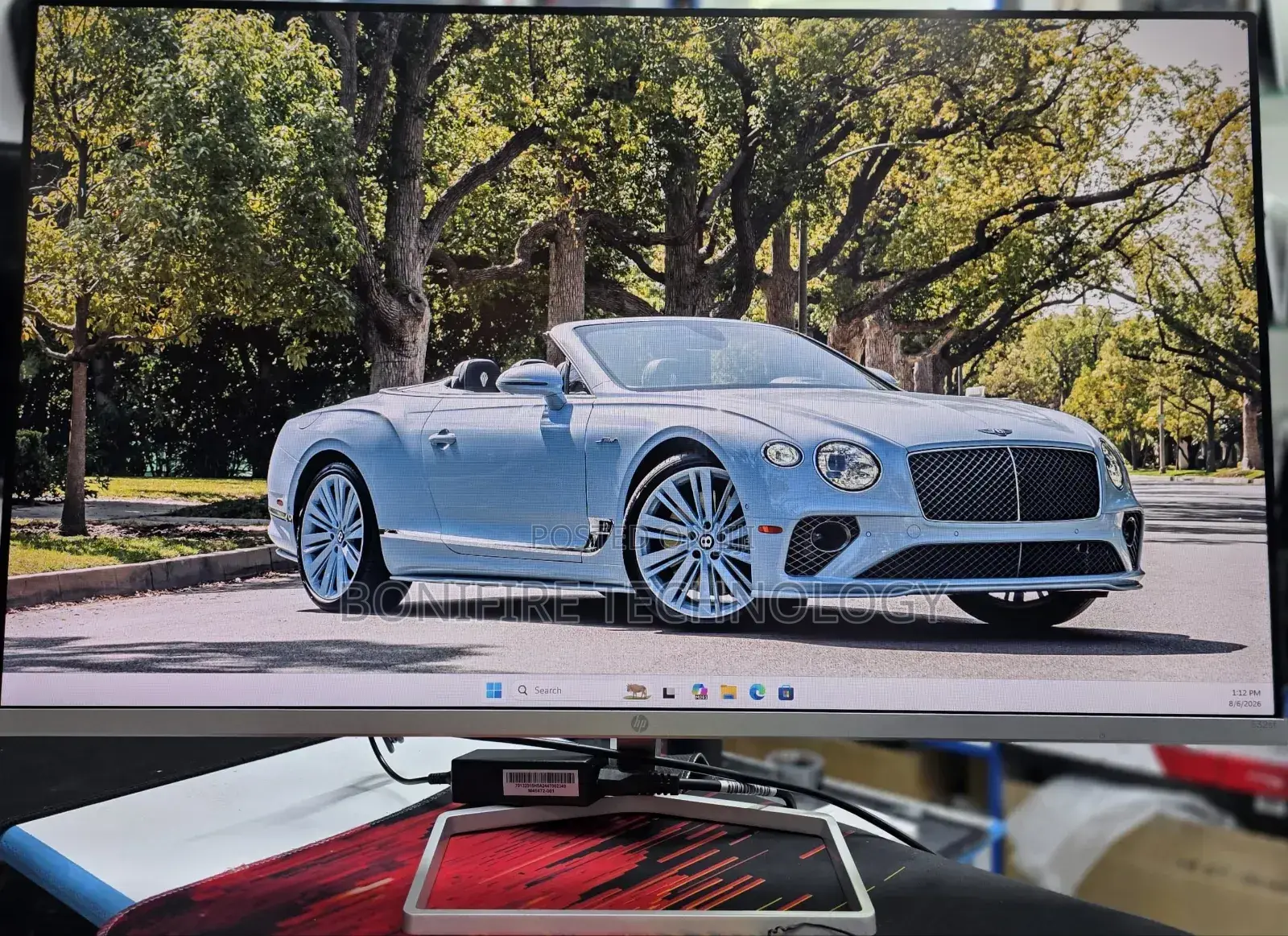 HP Series 5 532sf
Display Size: 32inch 
Panel Type: IPS