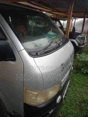 Toyota HiAce 2007 Silver