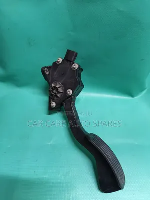 Accelerator Pedal Toyota Lexus 2015