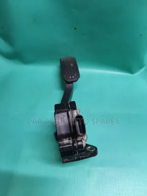 Accelerator Pedal Toyota Lexus 2015