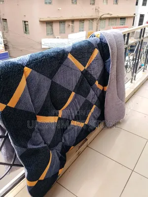 Bedrooms and Guest Rooms Warm Woolen Duvet in All Sizes